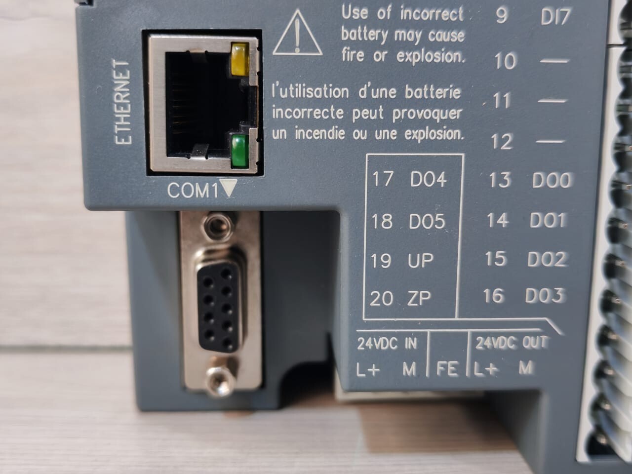 ABB 1SAP120600R0071 ABB 1SAP120600R0071 PM554-TP-ETH C1 CPU 128KB ETHERNET 5