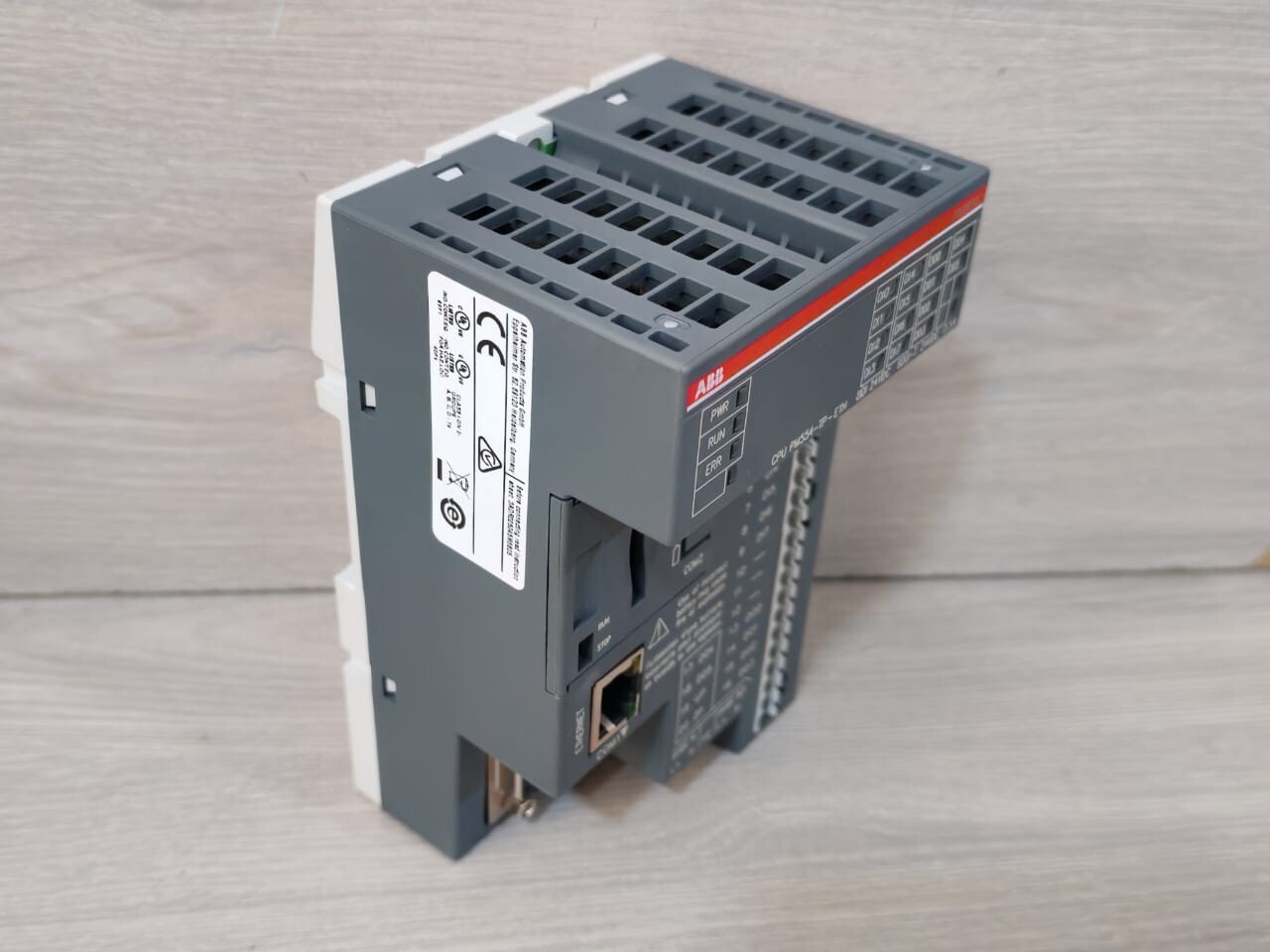 ABB 1SAP120600R0071 ABB 1SAP120600R0071 PM554-TP-ETH C1 CPU 128KB ETHERNET 6