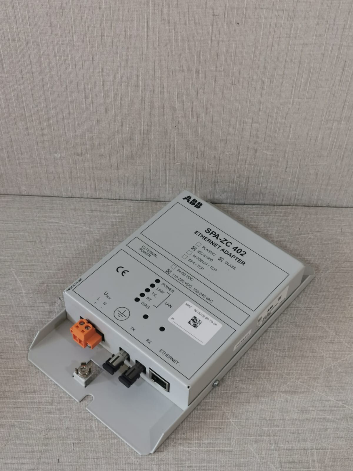 ABB SPA-ZC 402 ABB SPA-ZC 402 ETHERNET ADAPTER REV C2.1.1 5