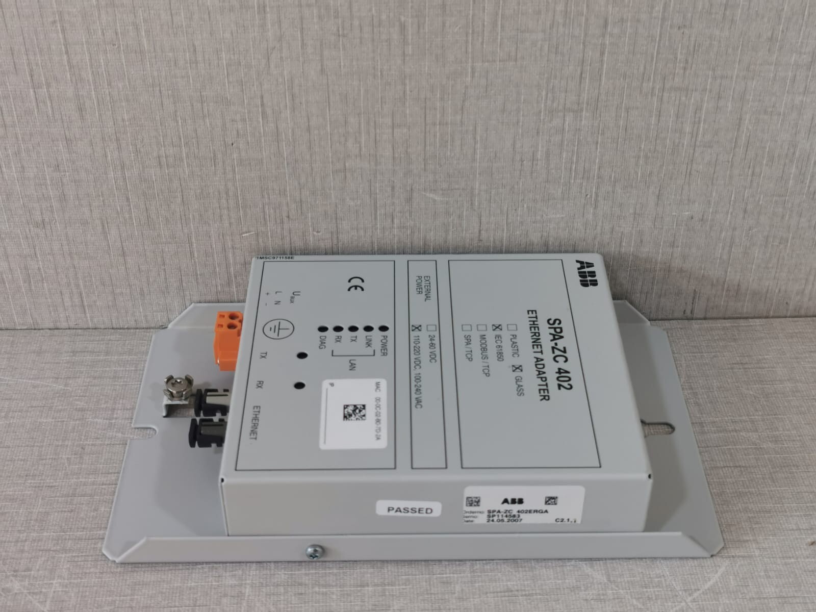 ABB SPA-ZC 402 ABB SPA-ZC 402 ETHERNET ADAPTER REV C2.1.1 8