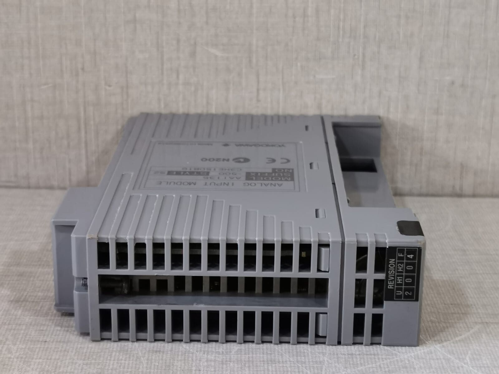 Yokogawa AAI135-S00 S2 YOKOGAWA AAI135-S00 S2 ANALOG INPUT MODULE 10