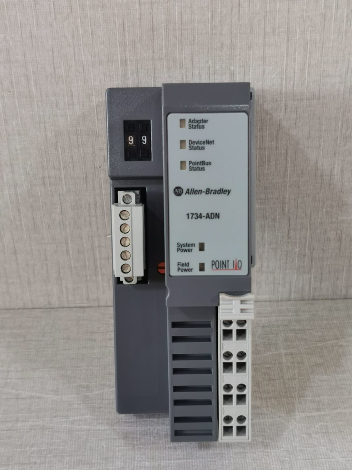 Allen-Bradley 1734-ADN Allen Bradley 1734-ADN Point I/O DeviceNet Network Adaptor Ser. B 3