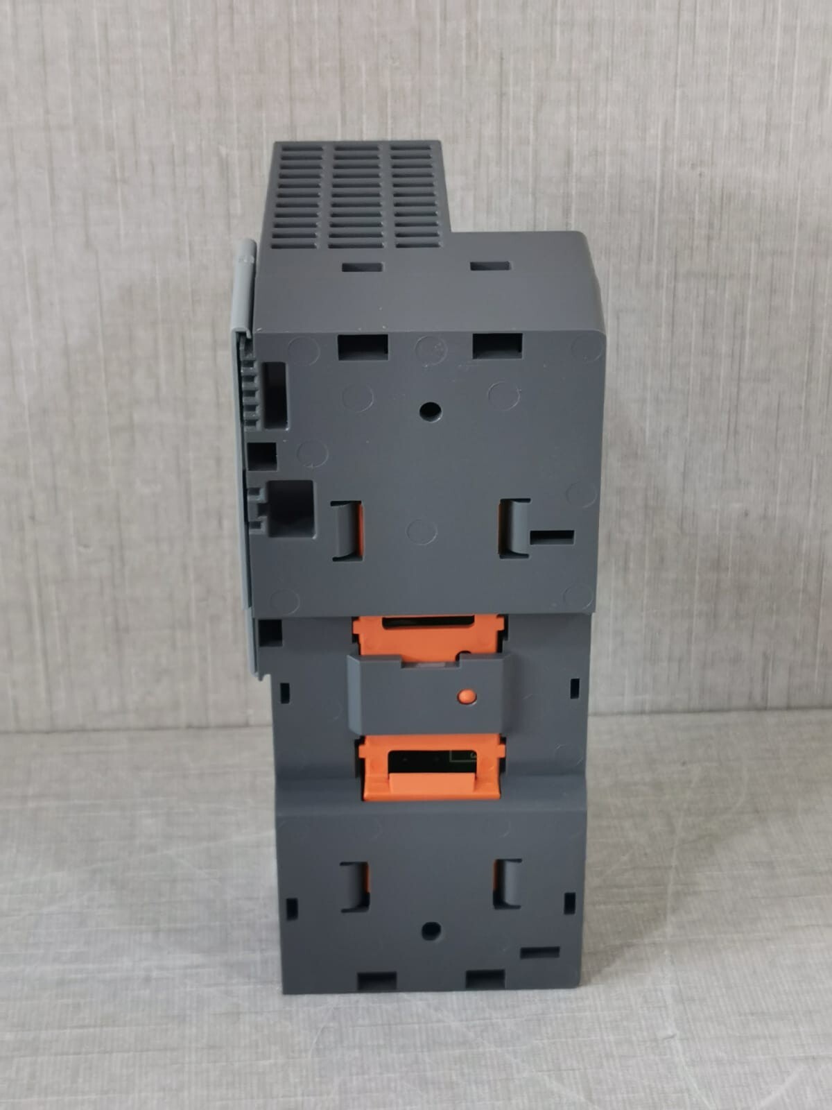 Allen-Bradley 1734-ADN Allen Bradley 1734-ADN Point I/O DeviceNet Network Adaptor Ser. B 9