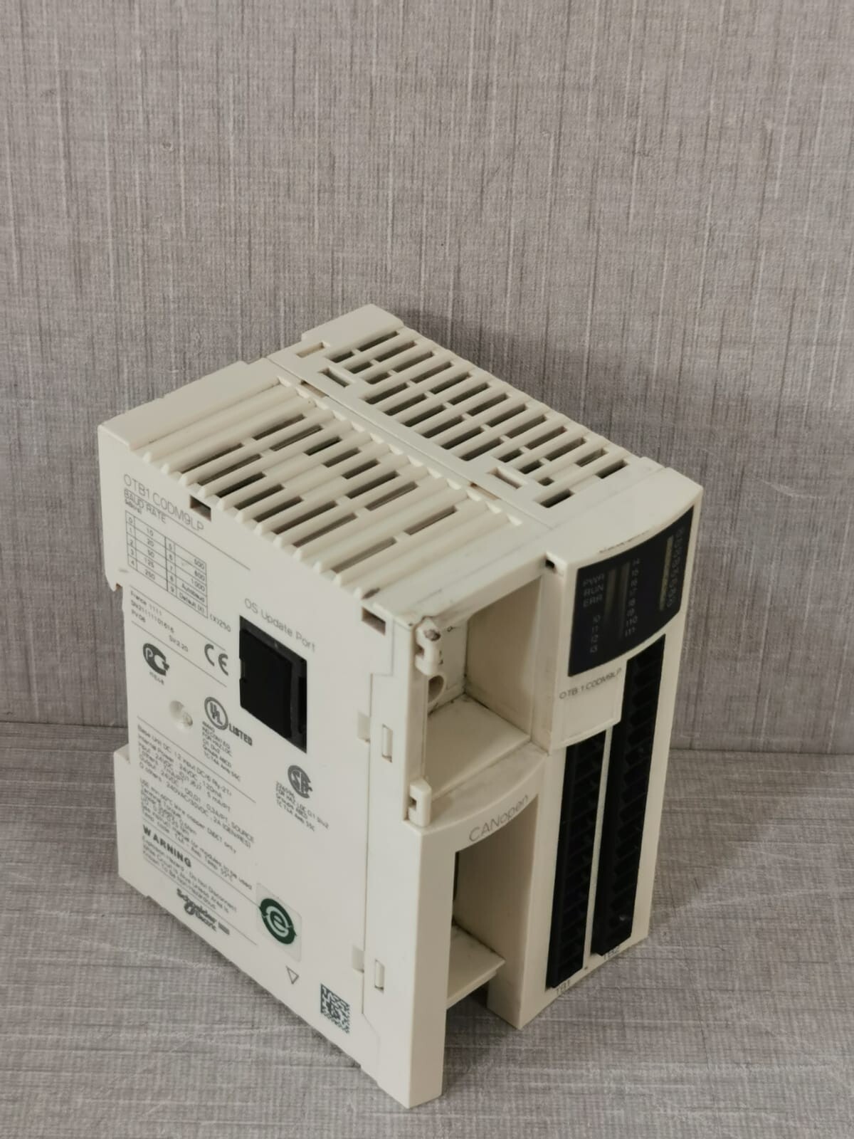 Schneider Electric OTB1C0DM9LP SCHNEIDER OTB1C0DM9LP CANopen MODULE 5