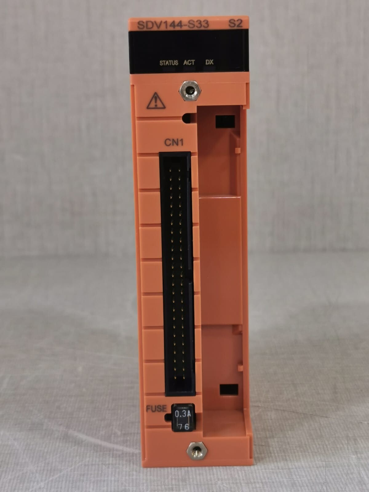Yokogawa SDV144-S33 S2 SDV144 Yokogawa SDV144-S33 S2 Digital Input Module with Connector/Terminal Pin 7