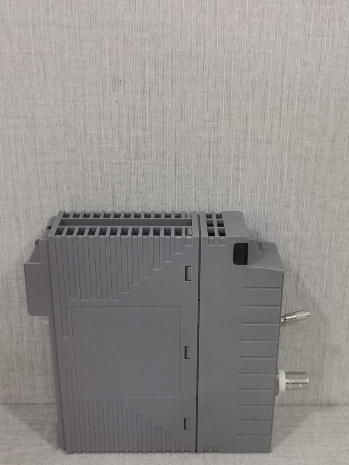 Yokogawa VC401-10-S1 YOKOGAWA VC401-10-S1 COUPLER MODULE 6
