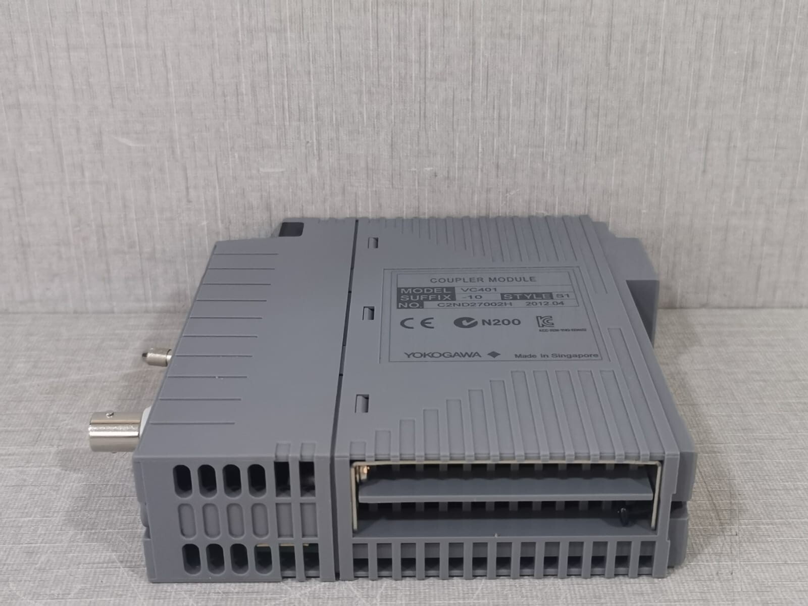 Yokogawa VC401-10-S1 YOKOGAWA VC401-10-S1 COUPLER MODULE 7