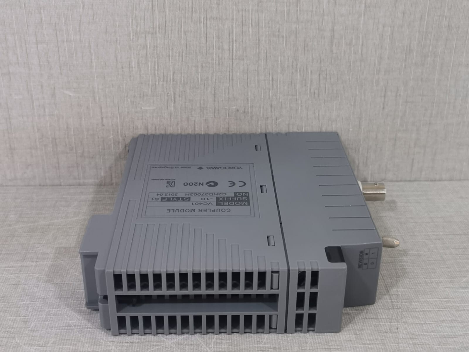 Yokogawa VC401-10-S1 YOKOGAWA VC401-10-S1 COUPLER MODULE 8