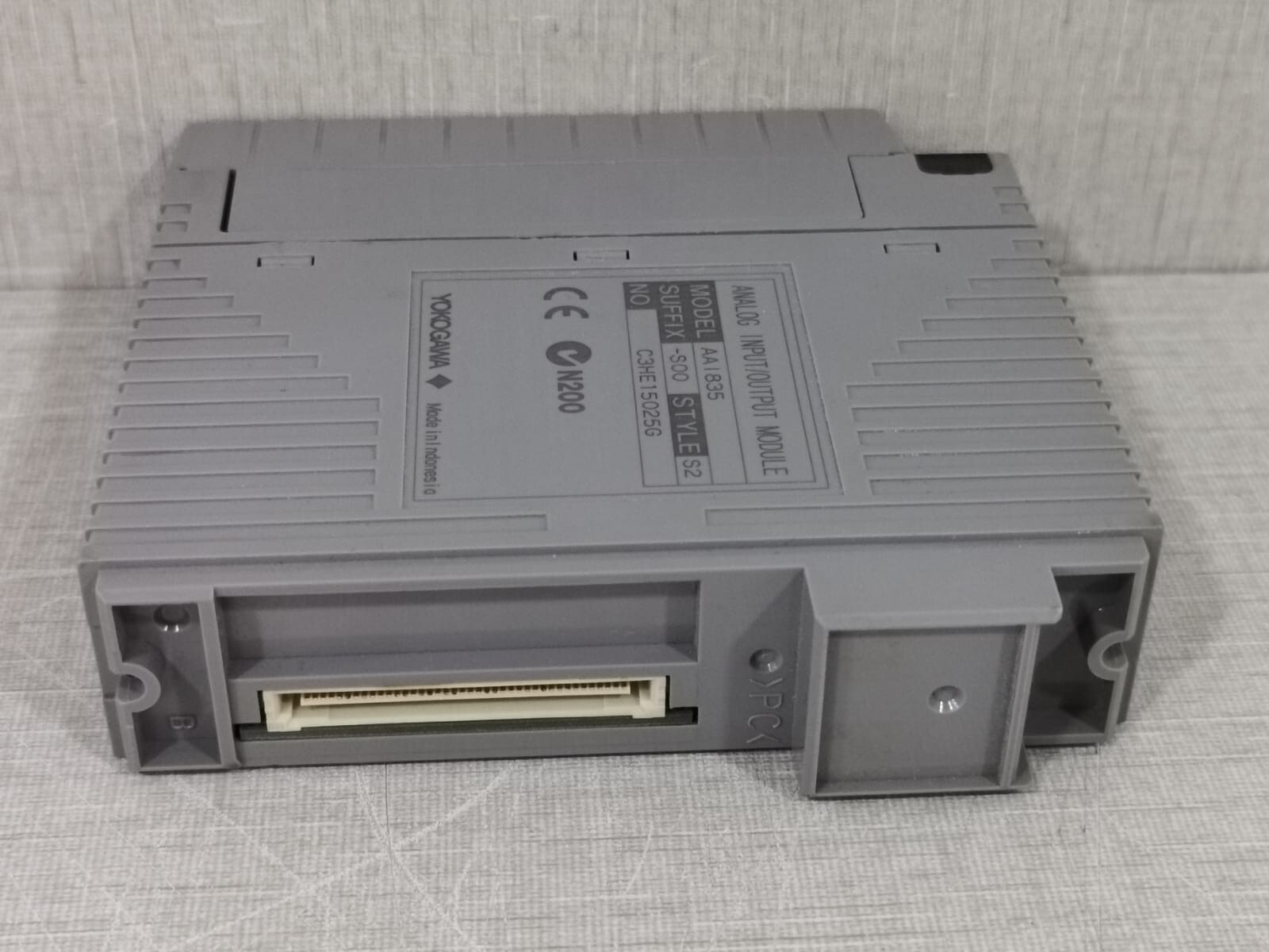 Yokogawa AAI835-S00 S2 YOKOGAWA AAI835-S00-S2 ANALOG INPUT/OUTPUT MODULE with ATK4A-00-S1 Connector Pin 10
