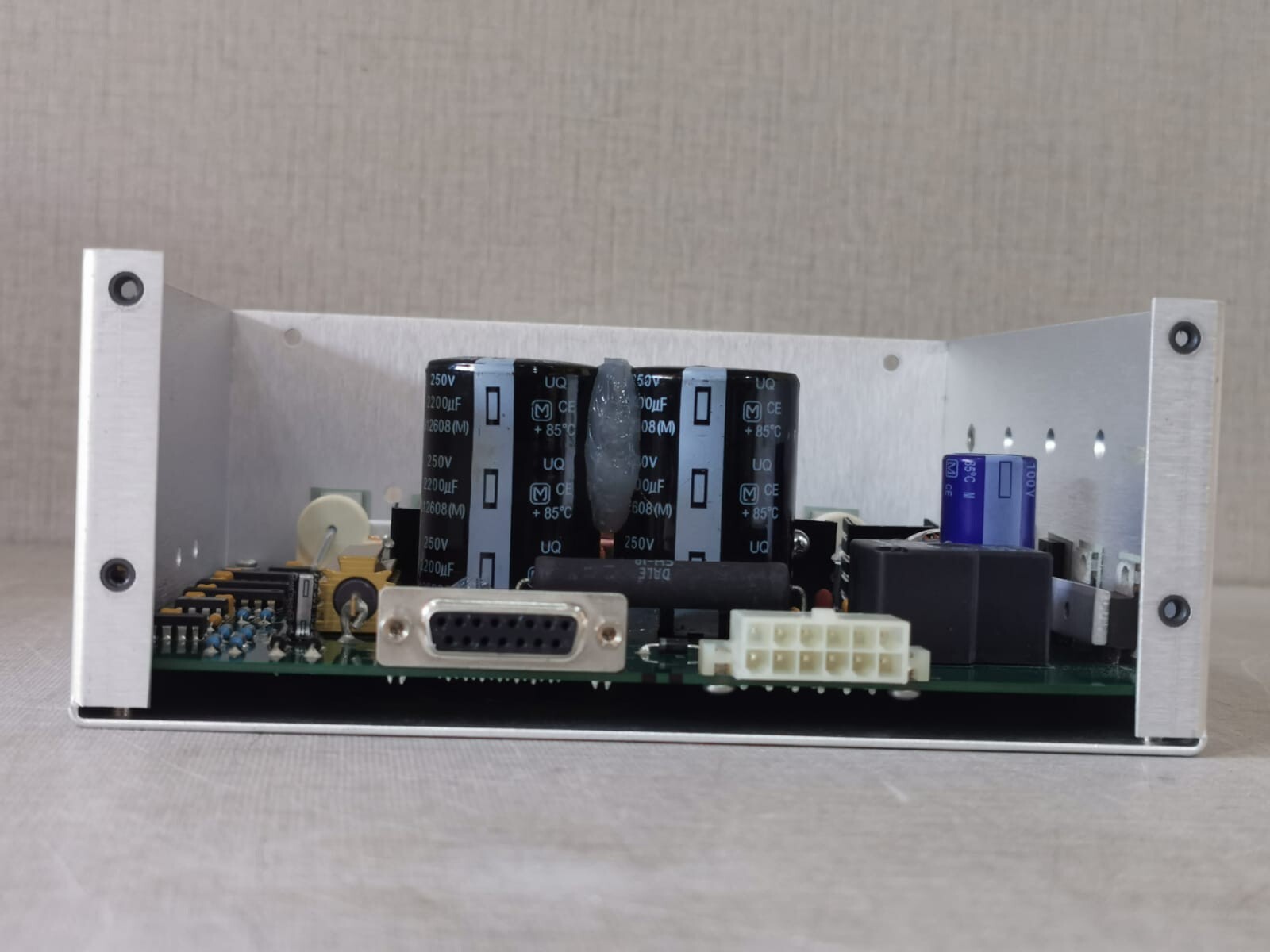 SAC Southern Avionics SLE45400 SAC Southern Avionics Company LV Power Supply Module Part No: SLE45400 8