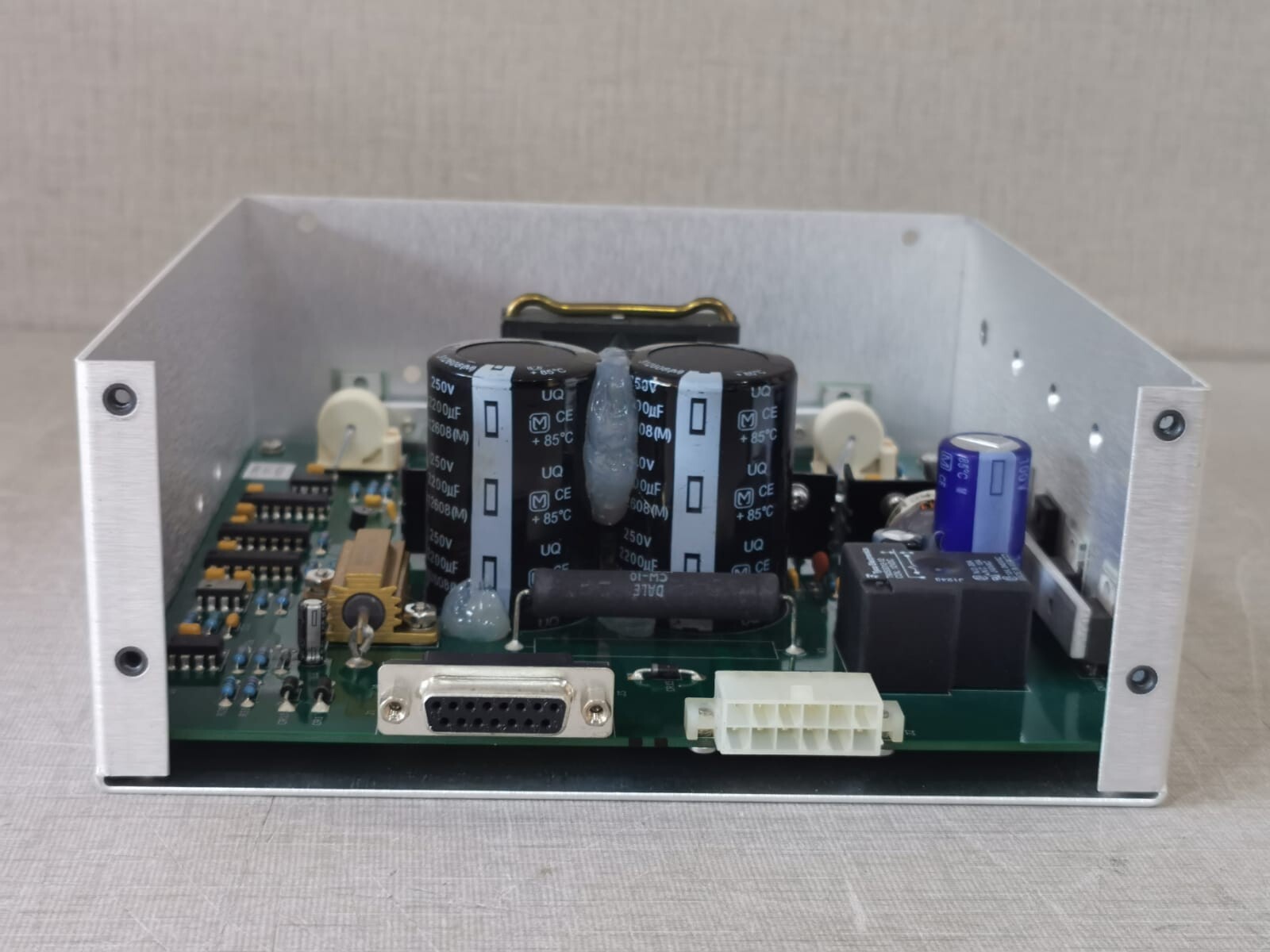 SAC Southern Avionics SLE45400 SAC Southern Avionics Company LV Power Supply Module Part No: SLE45400 9