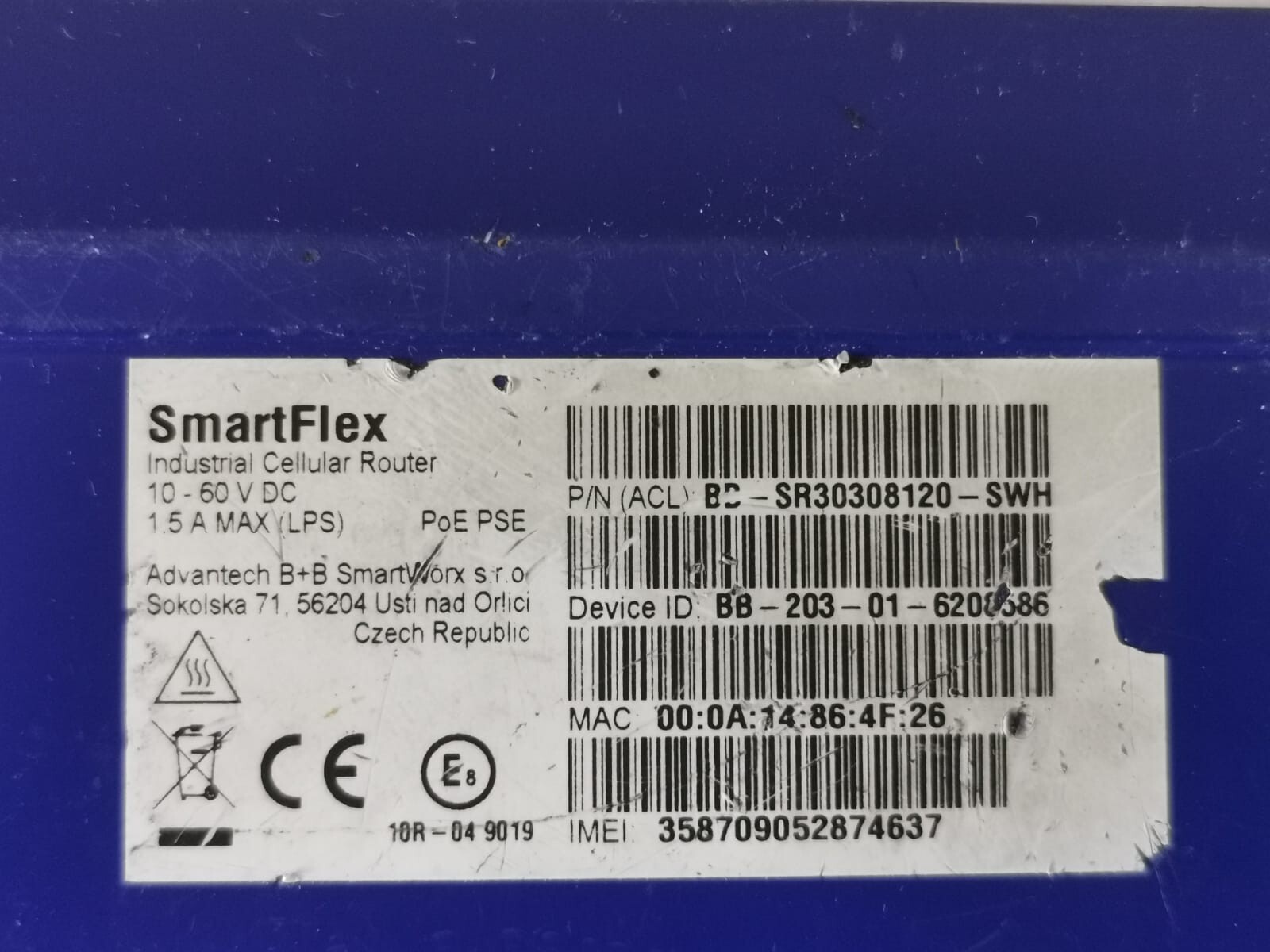 SMARTFLEX SR30308120-SWH SMARTFLEX BB-SR30308120-SWH INDUSTRIAL CELLULAR ROUTER 4