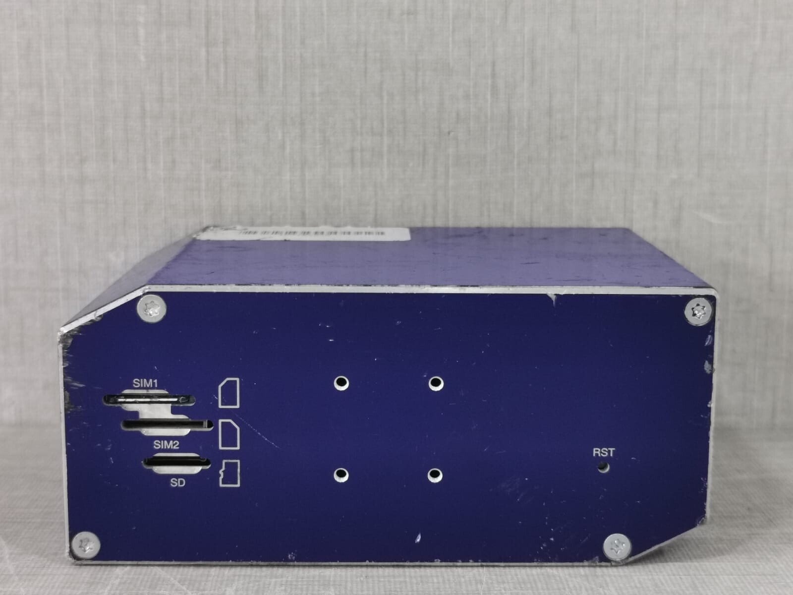 SMARTFLEX SR30308120-SWH SMARTFLEX BB-SR30308120-SWH INDUSTRIAL CELLULAR ROUTER 10