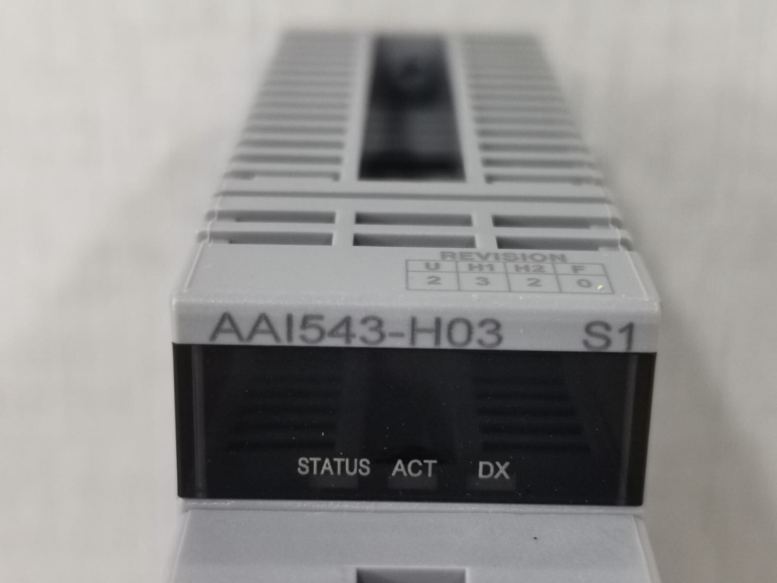 Yokogawa AAI543-H03 YOKOGAWA AAI543-H03 S1 ANALOG OUTPUT MODULE+ ATA4S-00 S2 PIN ADAPTER 2