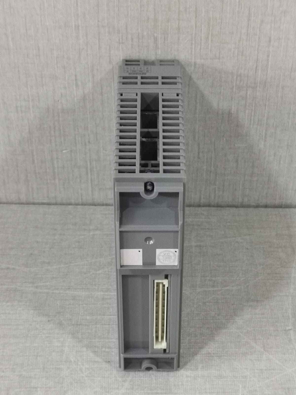 Yokogawa AAI543-H03 YOKOGAWA AAI543-H03 S1 ANALOG OUTPUT MODULE+ ATA4S-00 S2 PIN ADAPTER 8