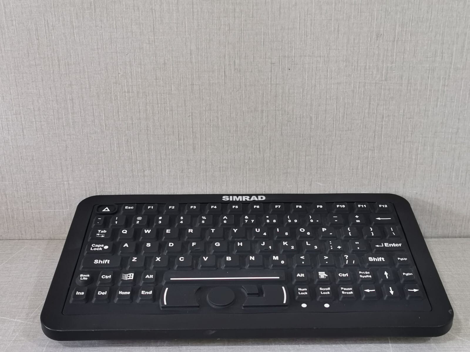 SIMRAD KM60 SIMRAD KM60 26058289 BACKLIT KEYBOARD FOR SIMRAD GB60 2