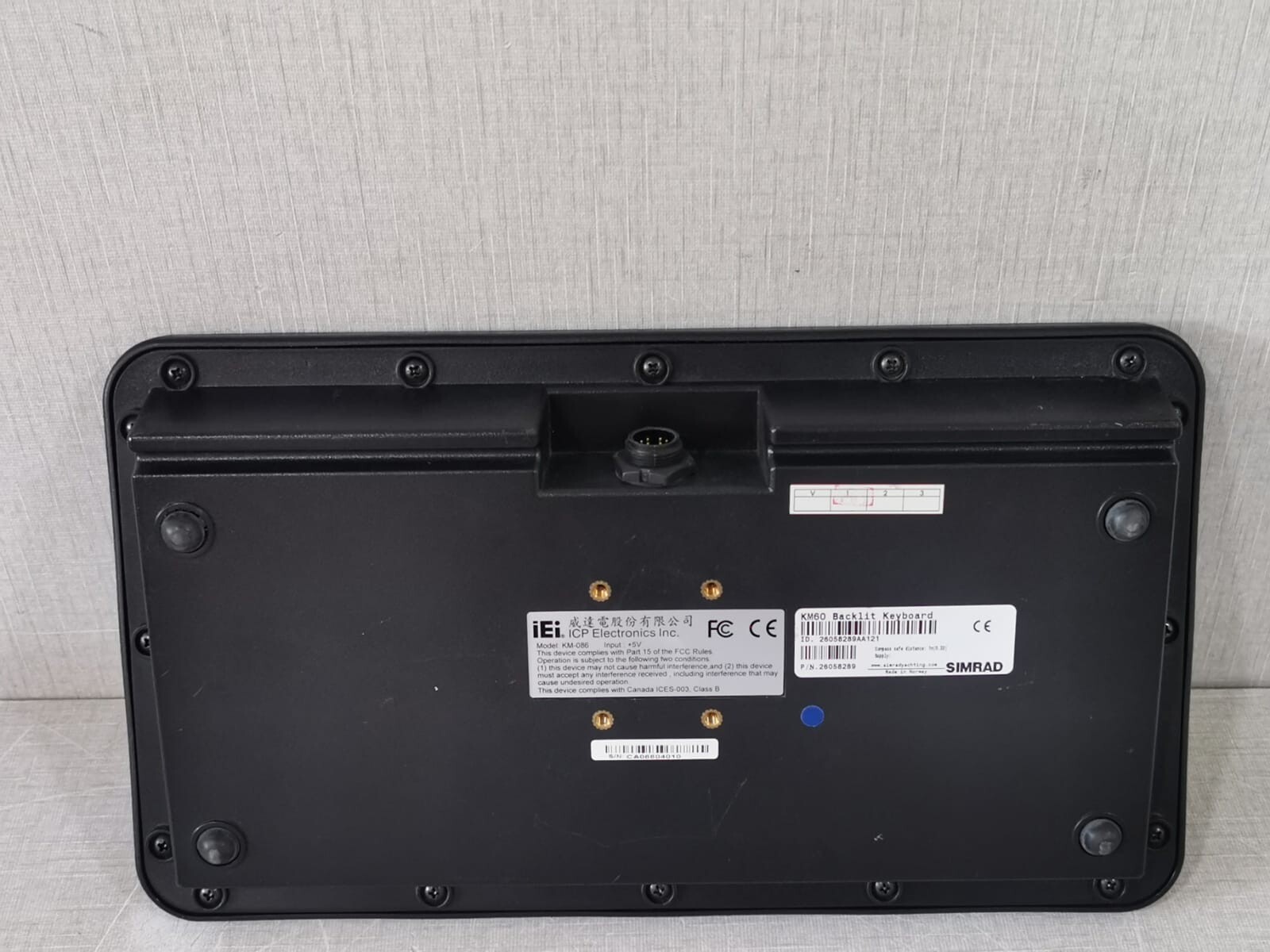 SIMRAD KM60 SIMRAD KM60 26058289 BACKLIT KEYBOARD FOR SIMRAD GB60 8