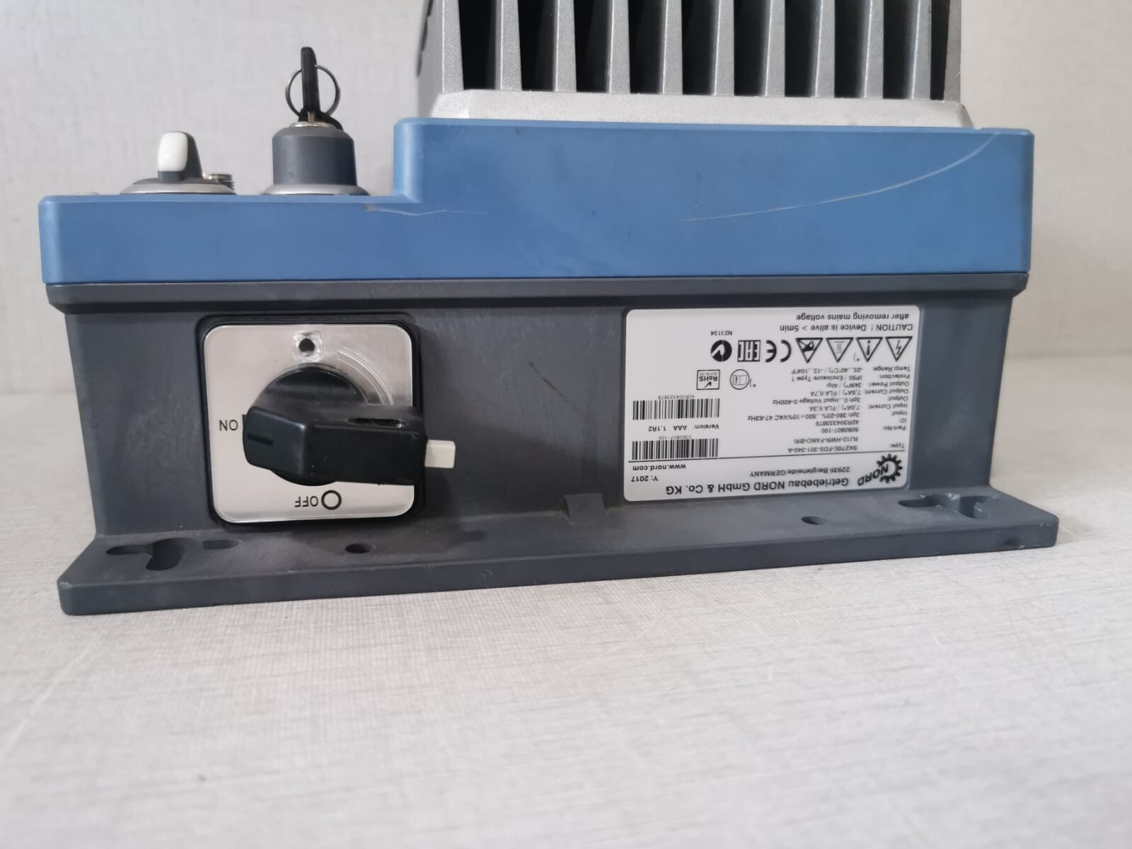 NORD Drive Systems 5060807-100 NORD Drive Systems SK270E-FDS-301-340-A Nord Frequency Inverter P/n: 5060807-100 6