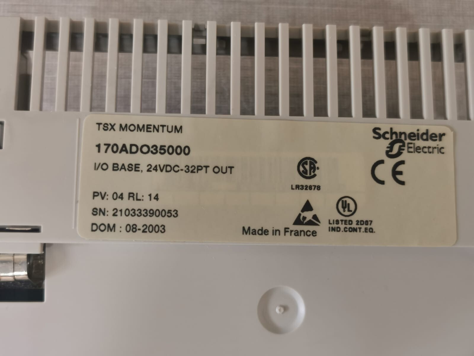 Schnider Electric 170ADO35000 Schnieder Electric 170ADO35000 TSX MOMENTUM I/O Base Module Modicon 2
