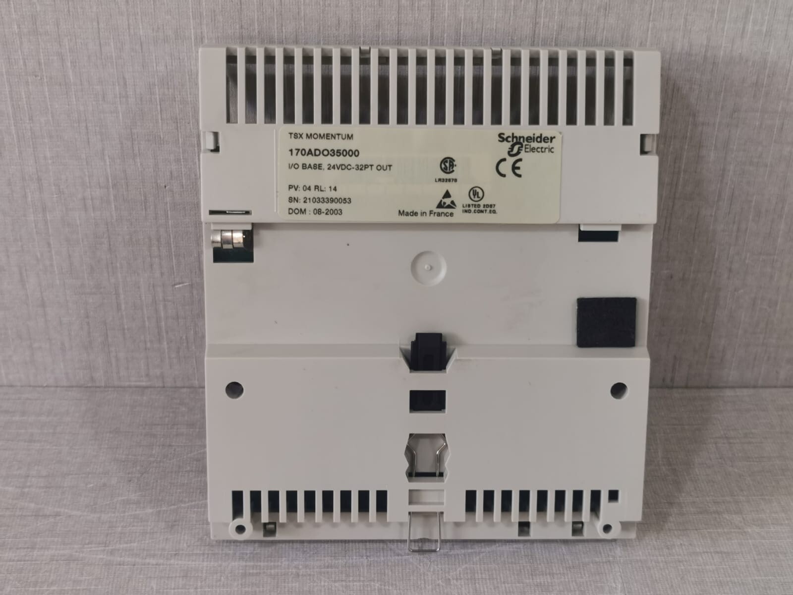 Schnider Electric 170ADO35000 Schnieder Electric 170ADO35000 TSX MOMENTUM I/O Base Module Modicon 5