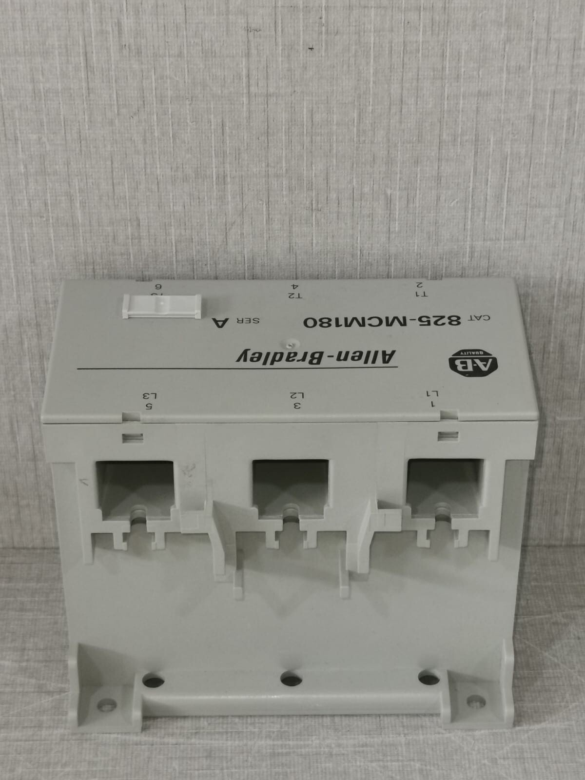 Allen-Bradley 825-MCM180 ALLEN-BRADLEY 825-MCM180 SER A CONVERTER MODULE - W/ FILTHY BOX 10