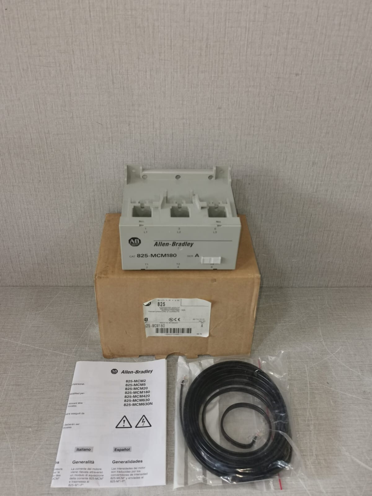 ALLEN-BRADLEY 825-MCM180 SER A CONVERTER MODULE - W/ FILTHY BOX