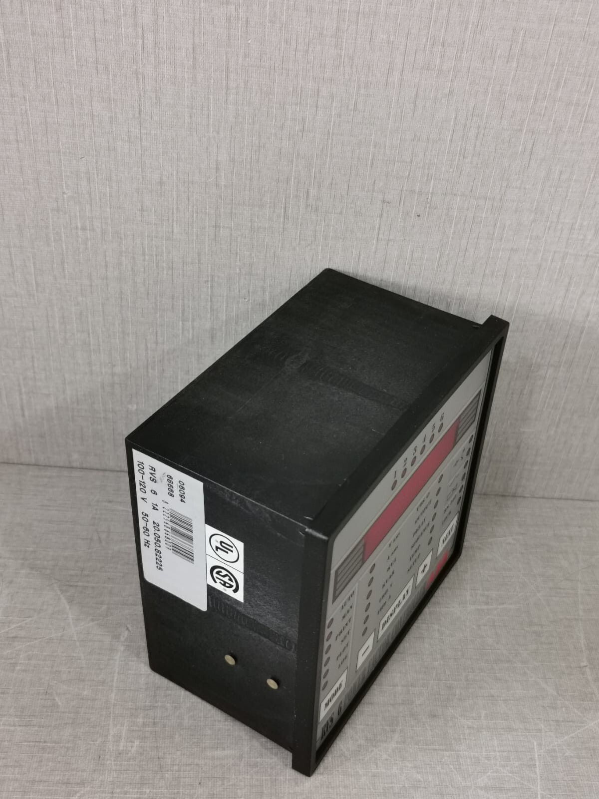 ABB 20.050.82225 ABB RVS 6 /20.050.82225 POWER FACTOR CONTROLLER 100-120V 50-60HZ 4