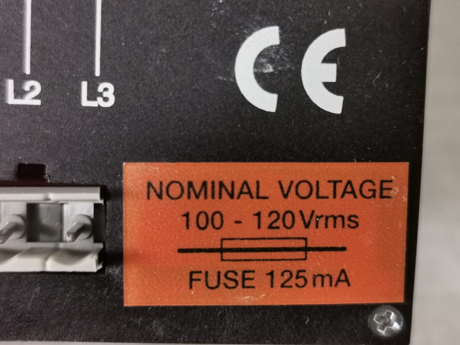ABB 20.050.82225 ABB RVS 6 /20.050.82225 POWER FACTOR CONTROLLER 100-120V 50-60HZ 9