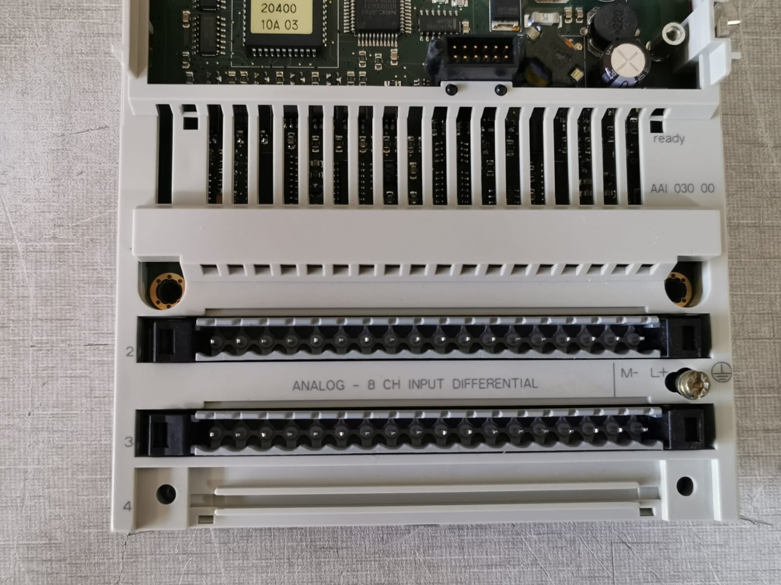 Schneider Electric 170AAI03000 Schneider Electric 170AAI03000 TSX Momentum I/O Base - W/ FILTHY BOX 5
