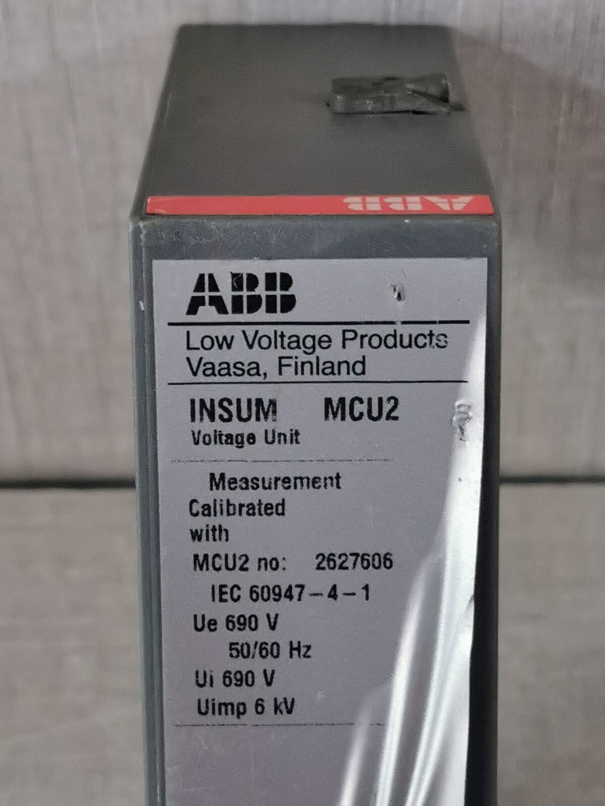 ABB UNIT-WITH ABB INSUM MCU2 Voltage Unit-WITH BROKEN CONNECTOR CLIP 2