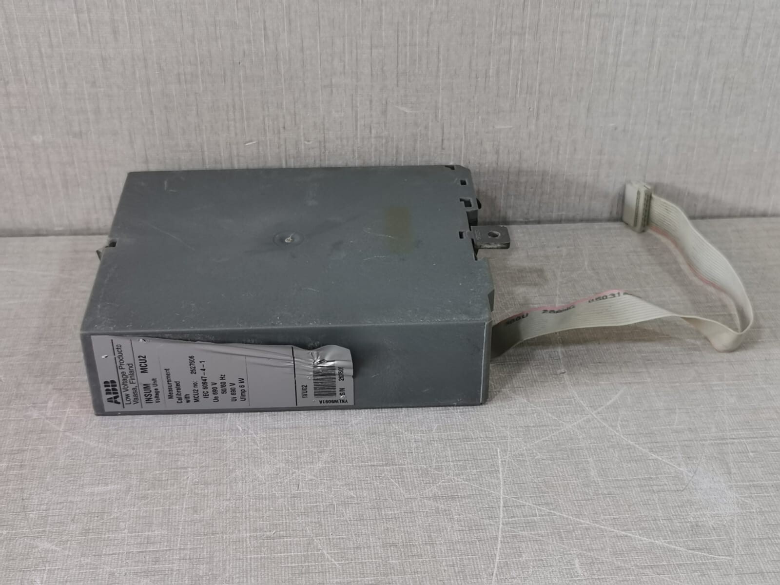 ABB UNIT-WITH ABB INSUM MCU2 Voltage Unit-WITH BROKEN CONNECTOR CLIP 3