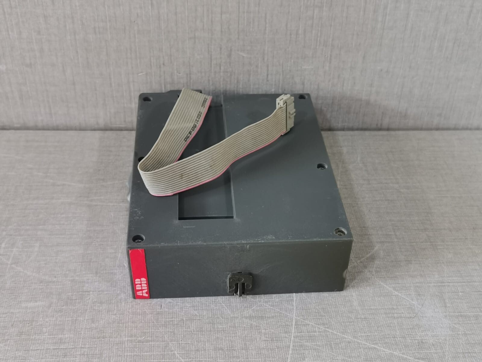 ABB UNIT-WITH ABB INSUM MCU2 Voltage Unit-WITH BROKEN CONNECTOR CLIP 5