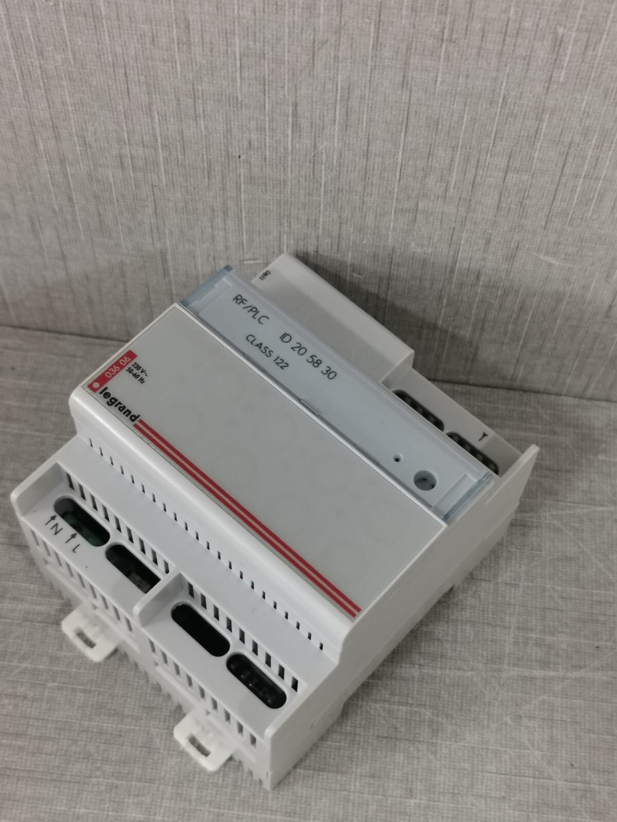 Legrand 036 06 LEGRAND 036 06 LEXIC SCALABLE RADIO INTERFACE 230V 50-60Hz 6