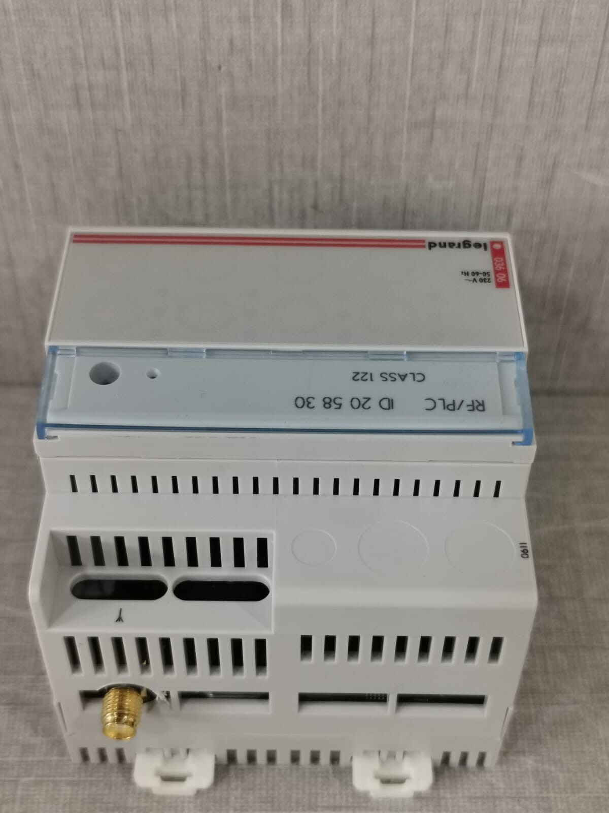 Legrand 036 06 LEGRAND 036 06 LEXIC SCALABLE RADIO INTERFACE 230V 50-60Hz 9