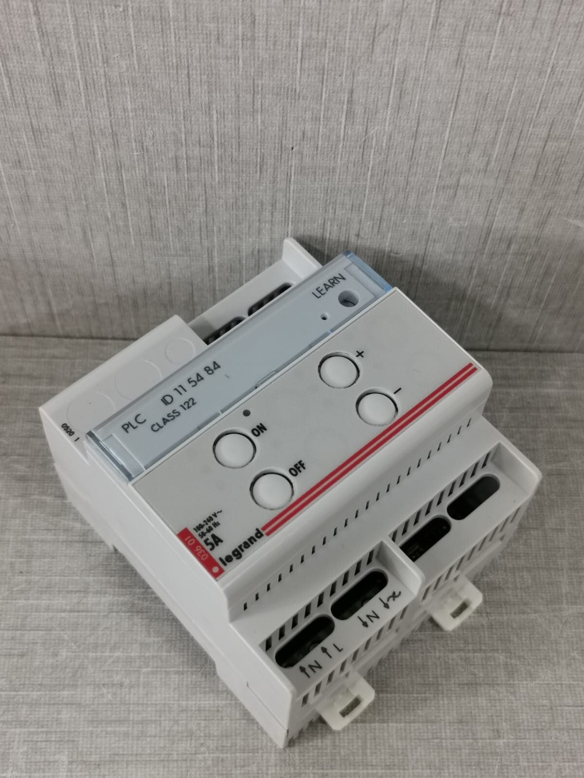 Legrand 036 01 LEGRAND 036 01 MODULAR REMOTE DIMMER 100-240V 5A 4