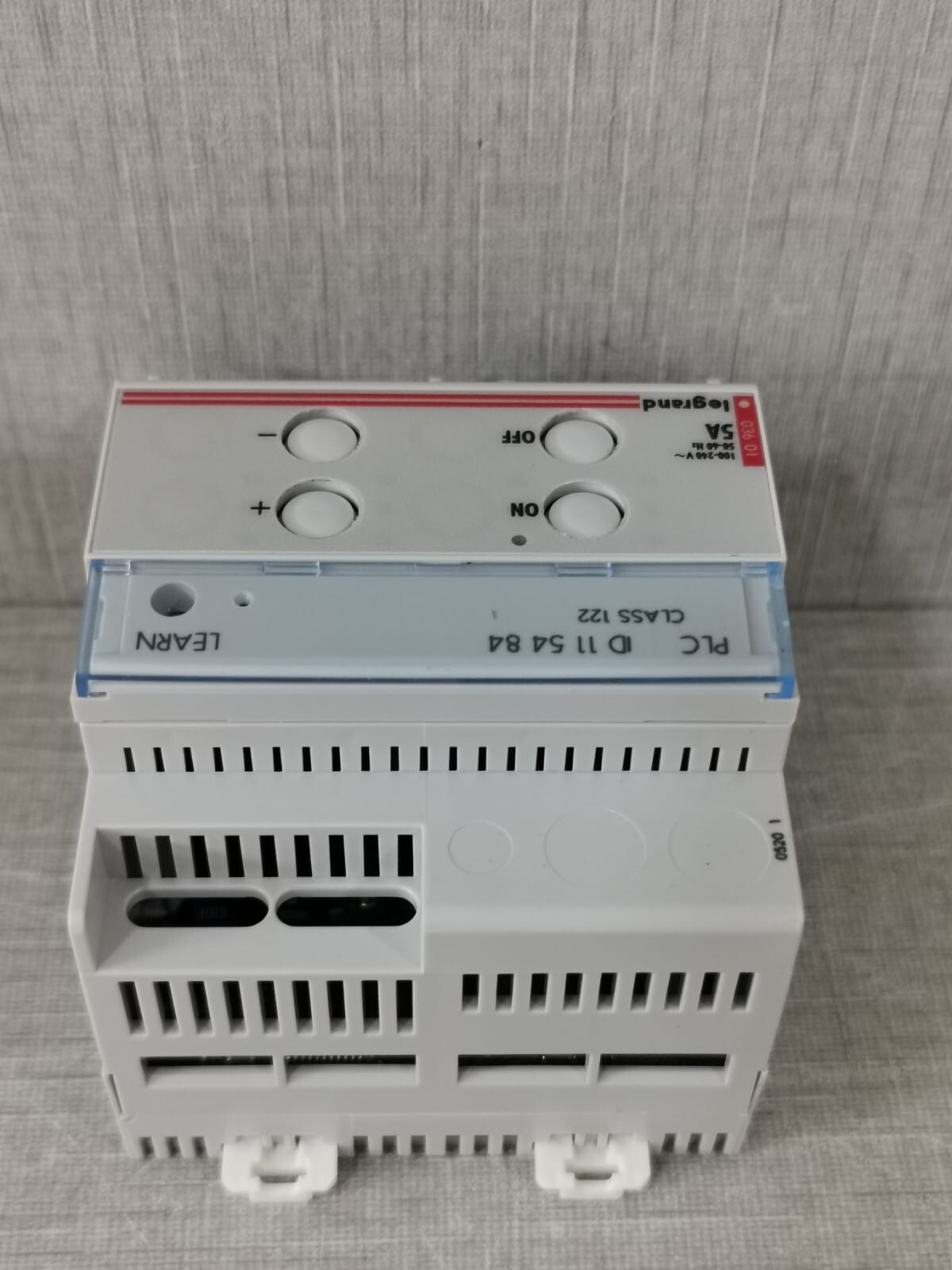 Legrand 036 01 LEGRAND 036 01 MODULAR REMOTE DIMMER 100-240V 5A 8