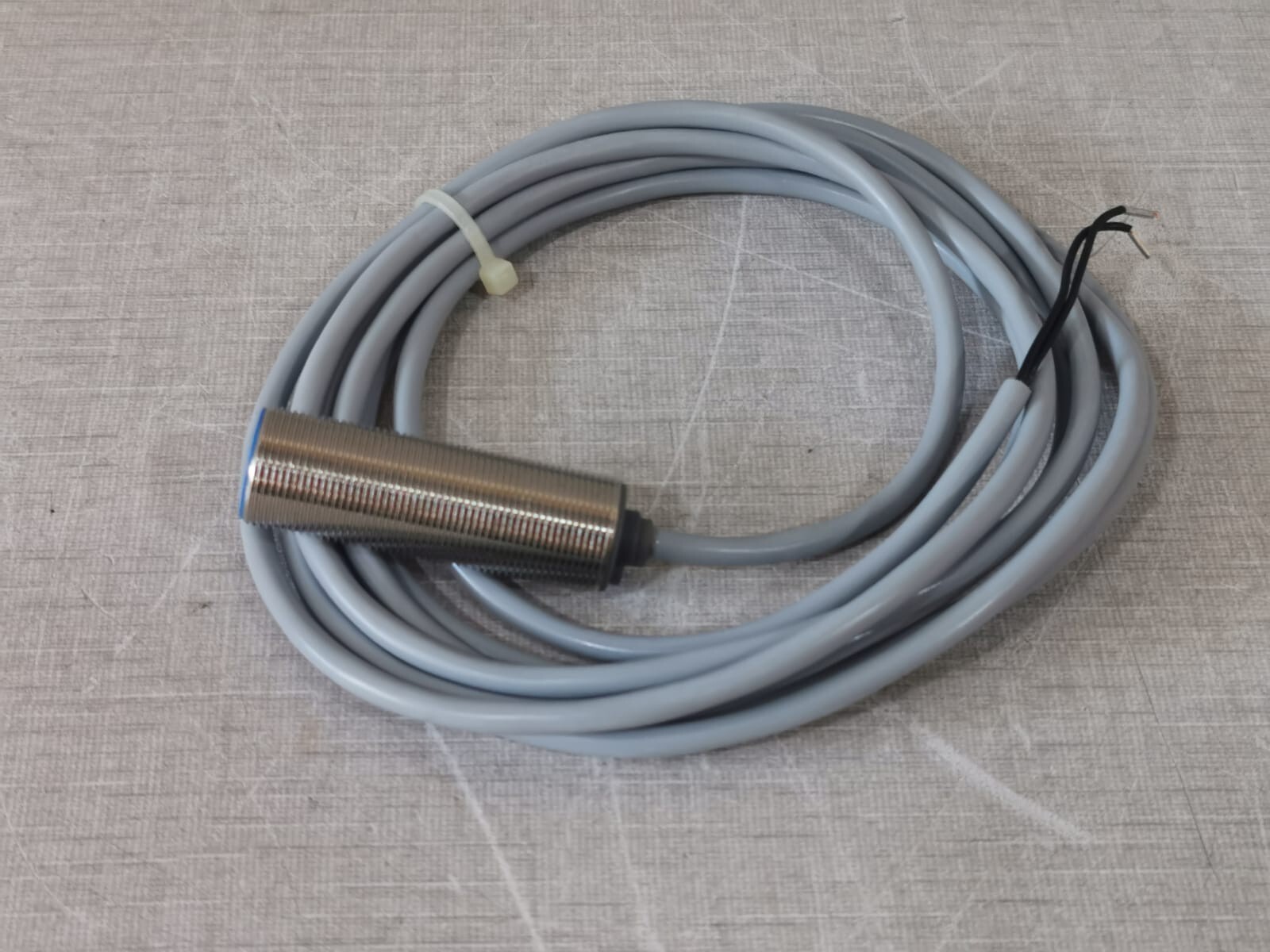 Festo M18B-ZS-K-L Festo SIED-M18B-ZS-K-L Proximity Sensor 7