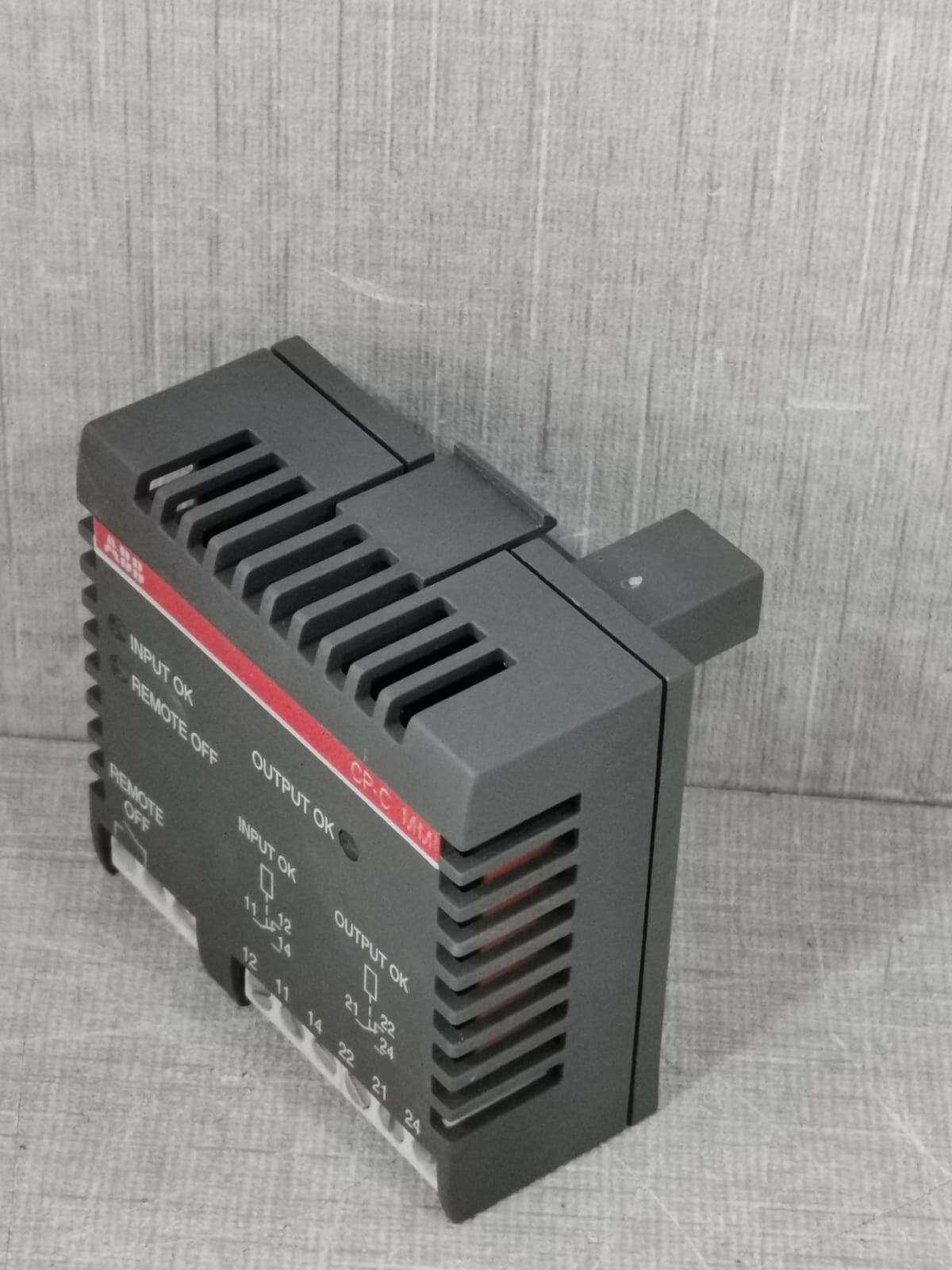 ABB CP-C ABB 1SVR427081R0000 CP-C MM MONITORING MODULE 4