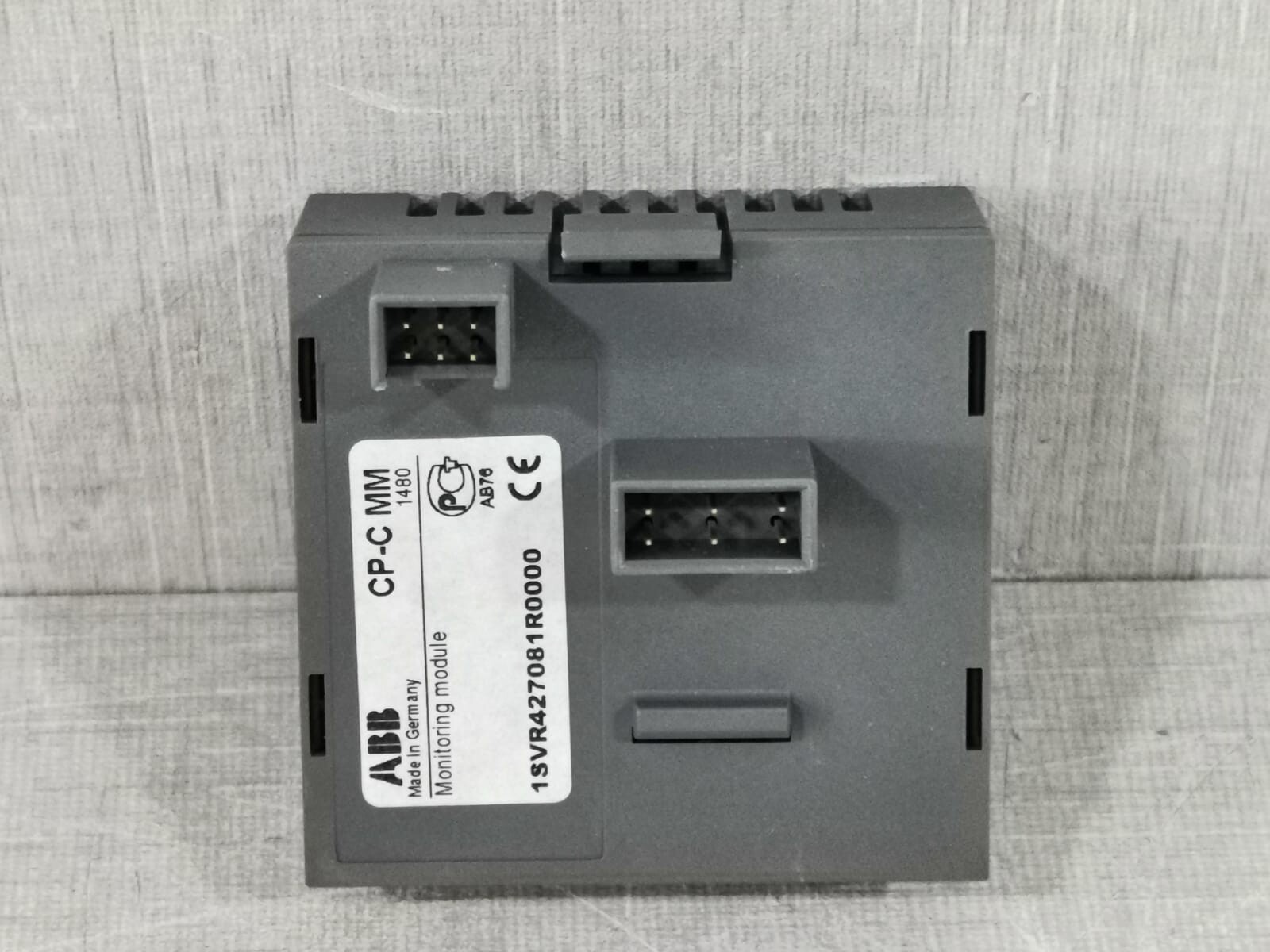 ABB CP-C ABB 1SVR427081R0000 CP-C MM MONITORING MODULE 6