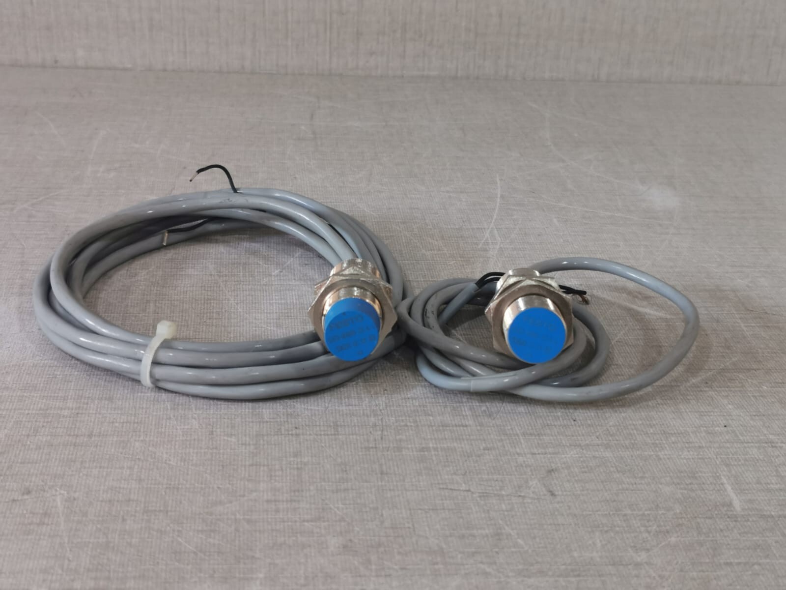 Festo SIED-M18NB-ZS-K-L + SIED-M18B-ZO-K-L Proximity Sensor
