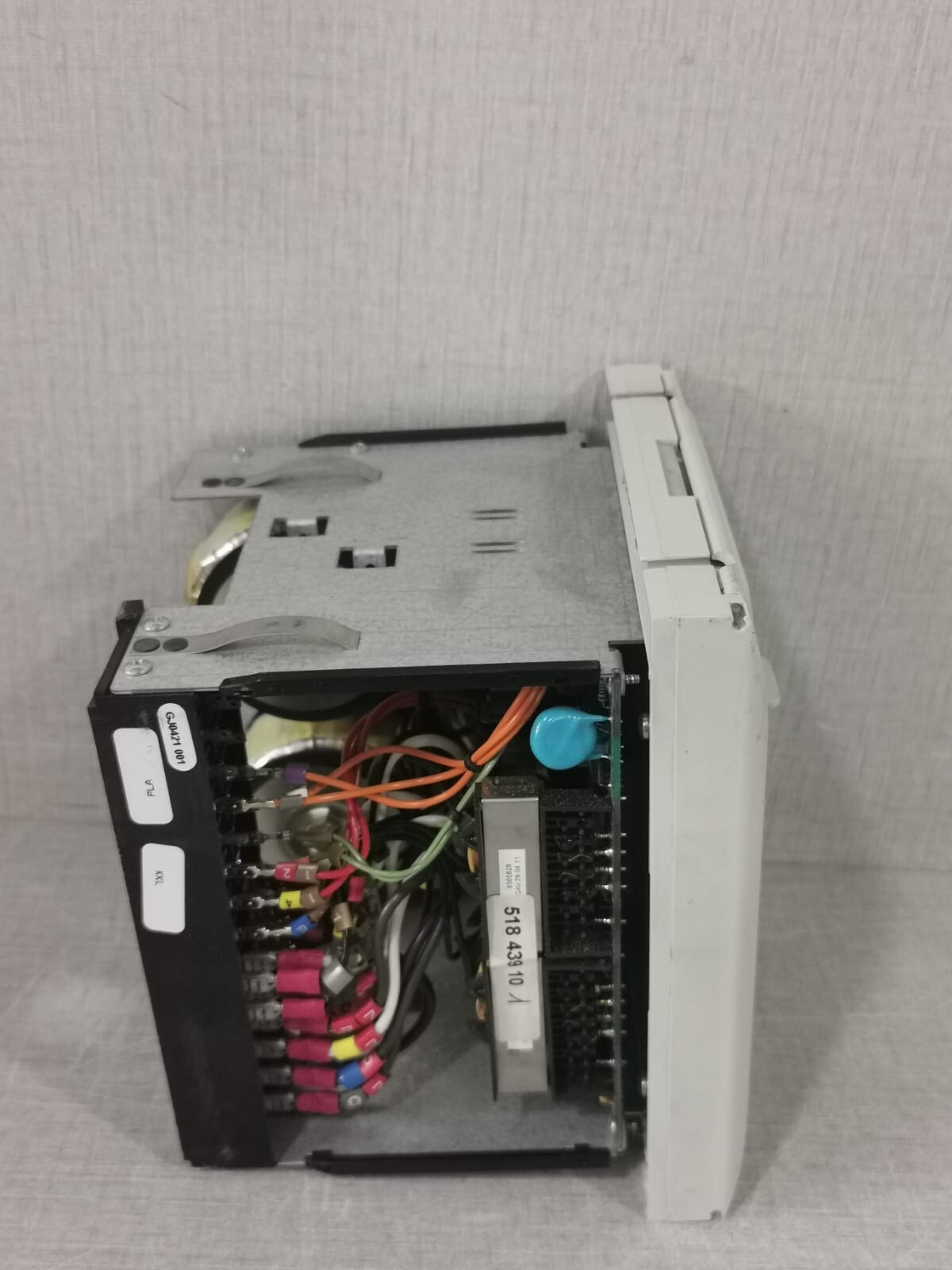 MiCOM AREVA P124 A11S0111 MiCOM AREVA P124 PROTECTION RELAY P124 A11S0111- Missing Back & Side Panel Cover 6