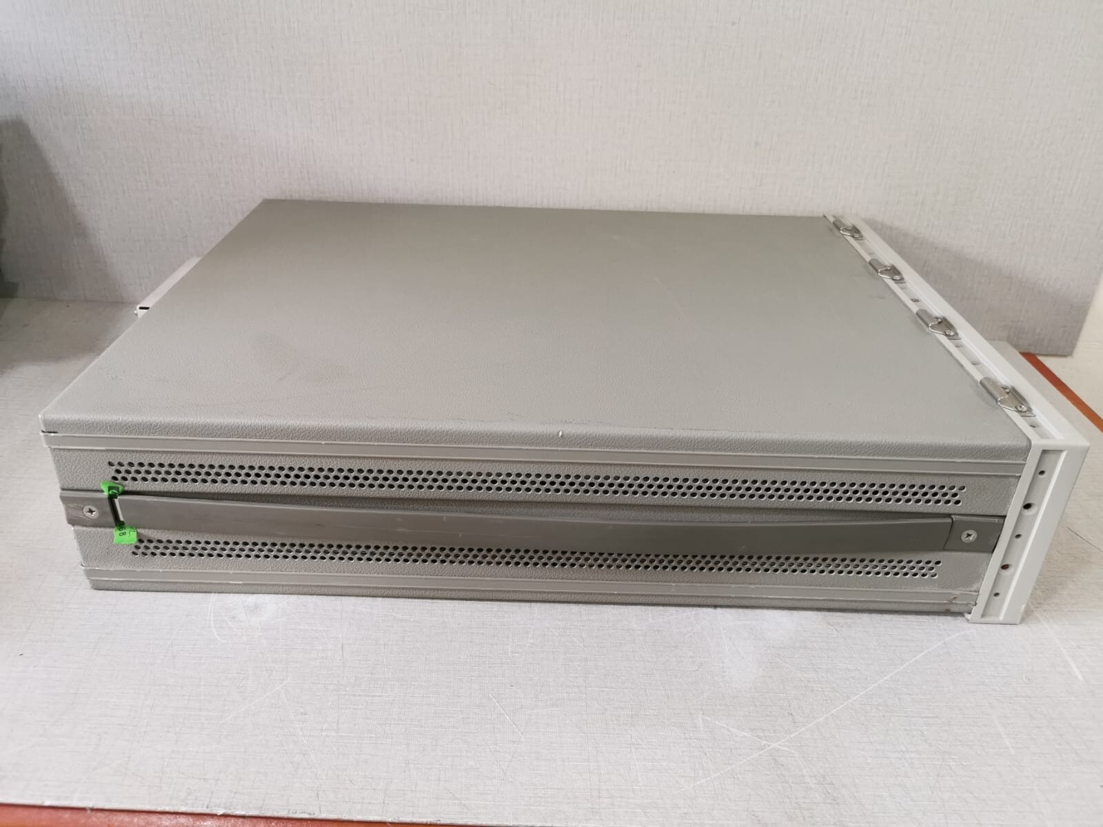 HP Hewlett Packard PACKARD4195A HP Hewlett Packard 4195A Spectrum Analyzer Measurement Unit 8