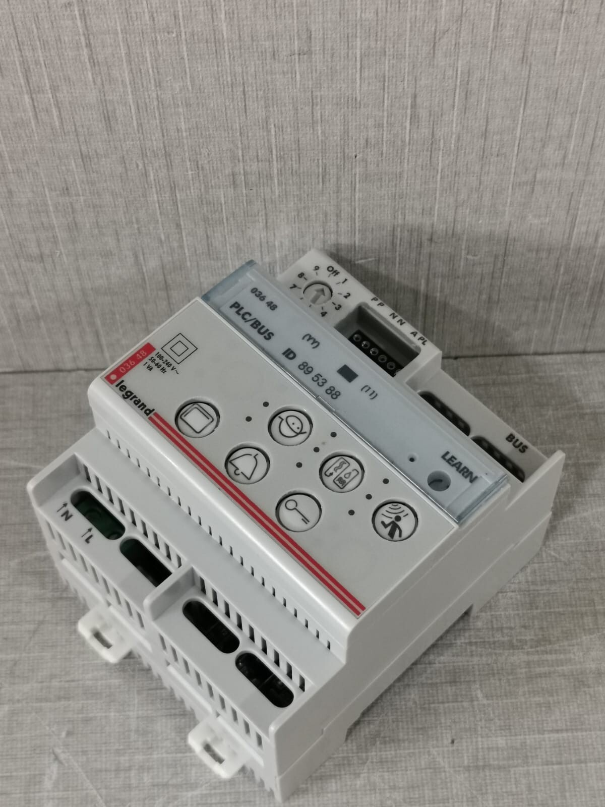 Legrand 036 48 LEGRAND 036 48 INTERFACE FOR 2-WIRE DOOR ENTRY PHONE 9