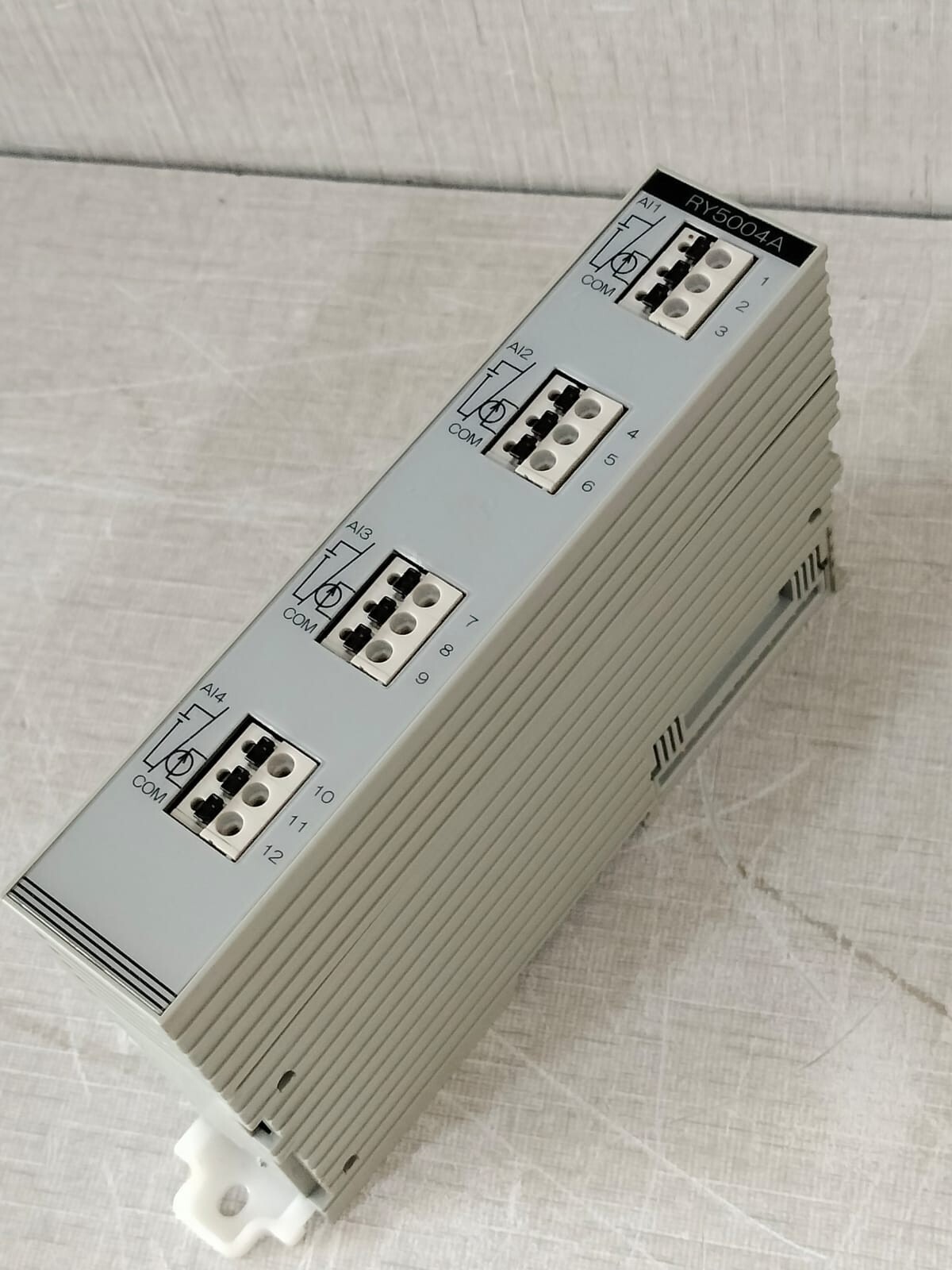 AZBIL RY5004A0000 AZBIL RY5004A/ RY5004A0000 Module Controller 5
