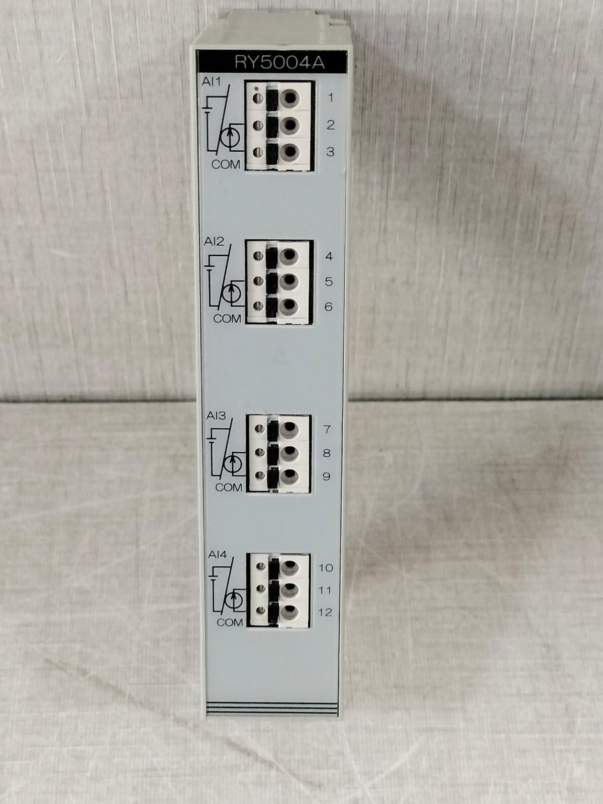 AZBIL RY5004A/ RY5004A0000 Module Controller