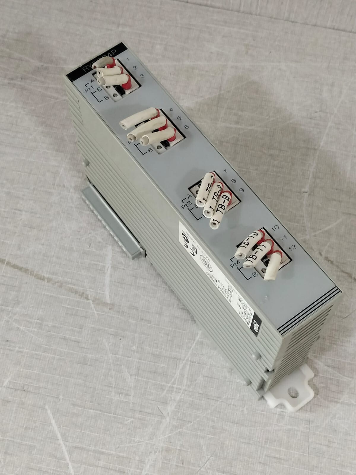 AZBIL RY5004P0000 AZBIL RY5004P/ RY5004P0000 MODULE CONTROLLER 4