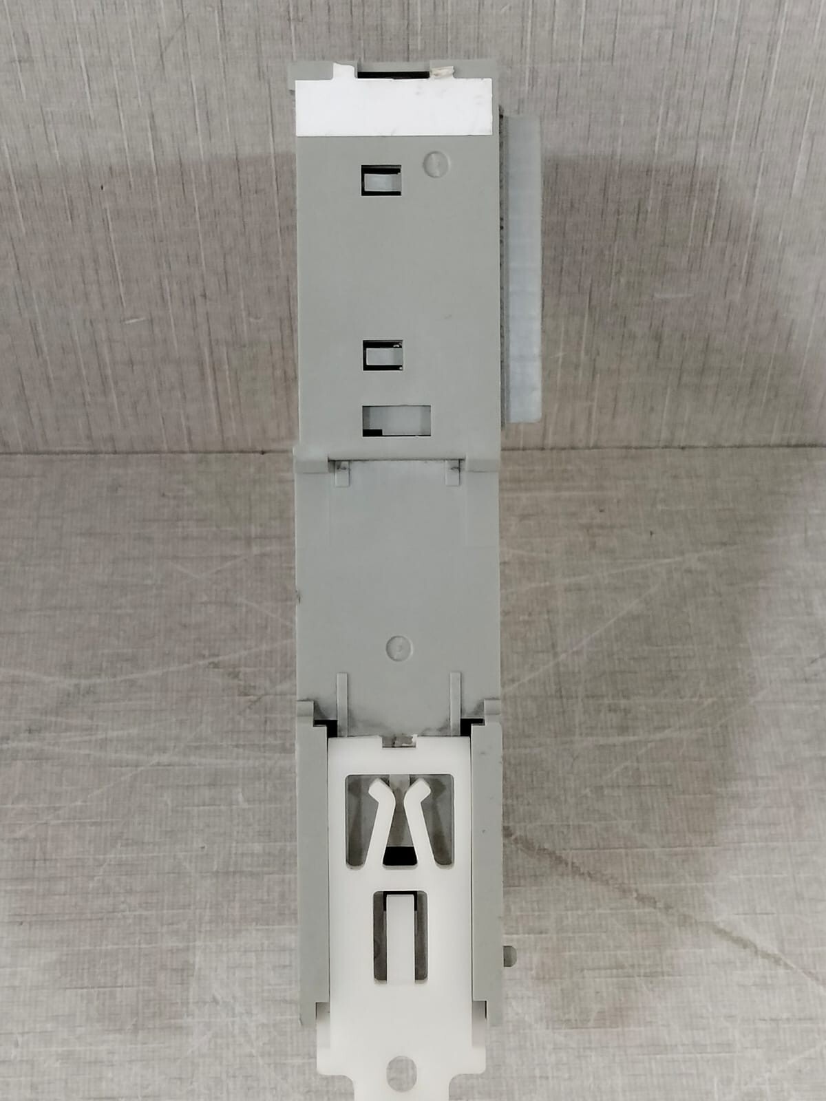 AZBIL RY5004P0000 AZBIL RY5004P/ RY5004P0000 MODULE CONTROLLER 9
