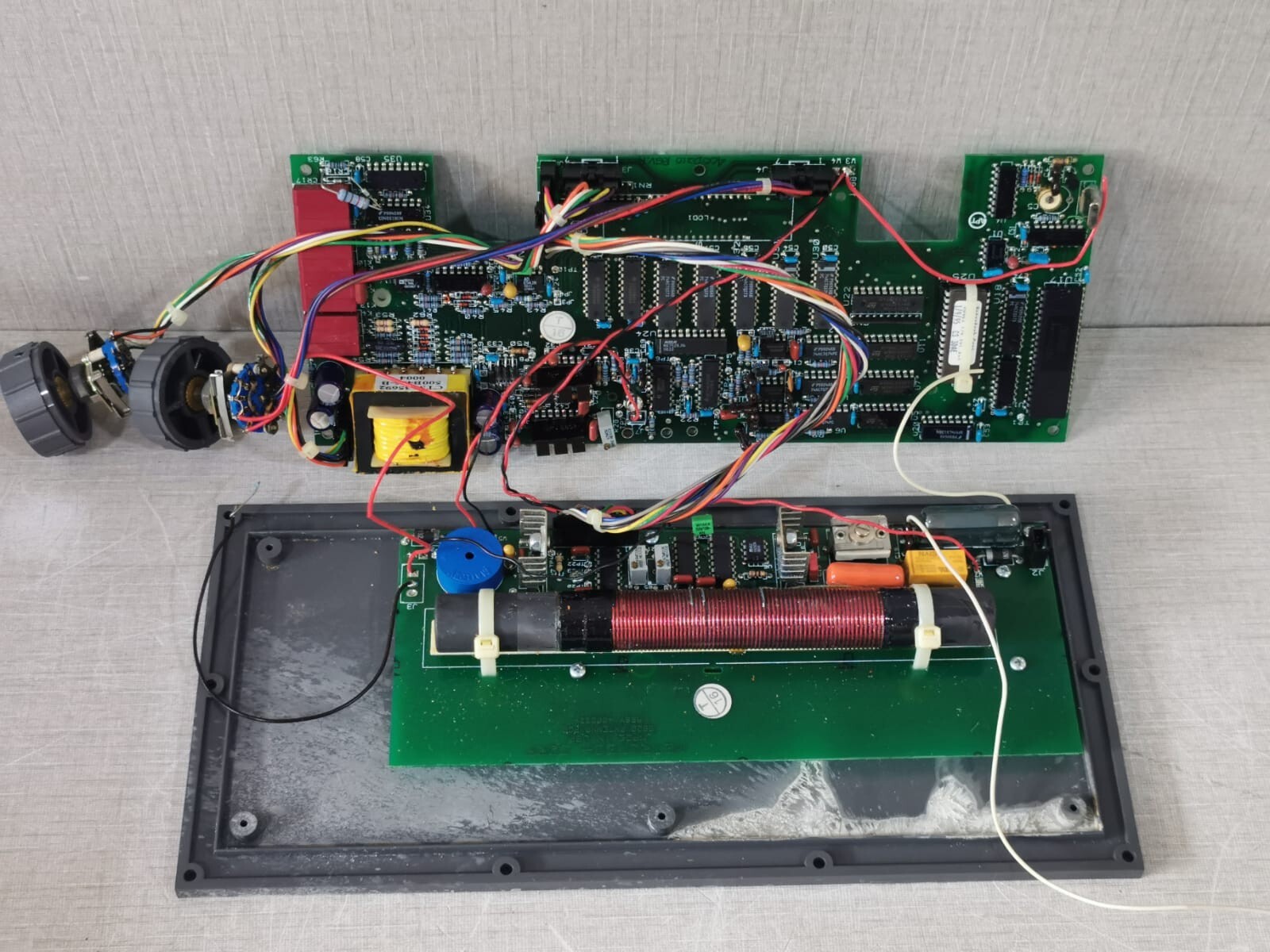 Metrotech Assy 400D148 9800/SFL Main Board & Assy 400D224 9800 Antenna PCB Board