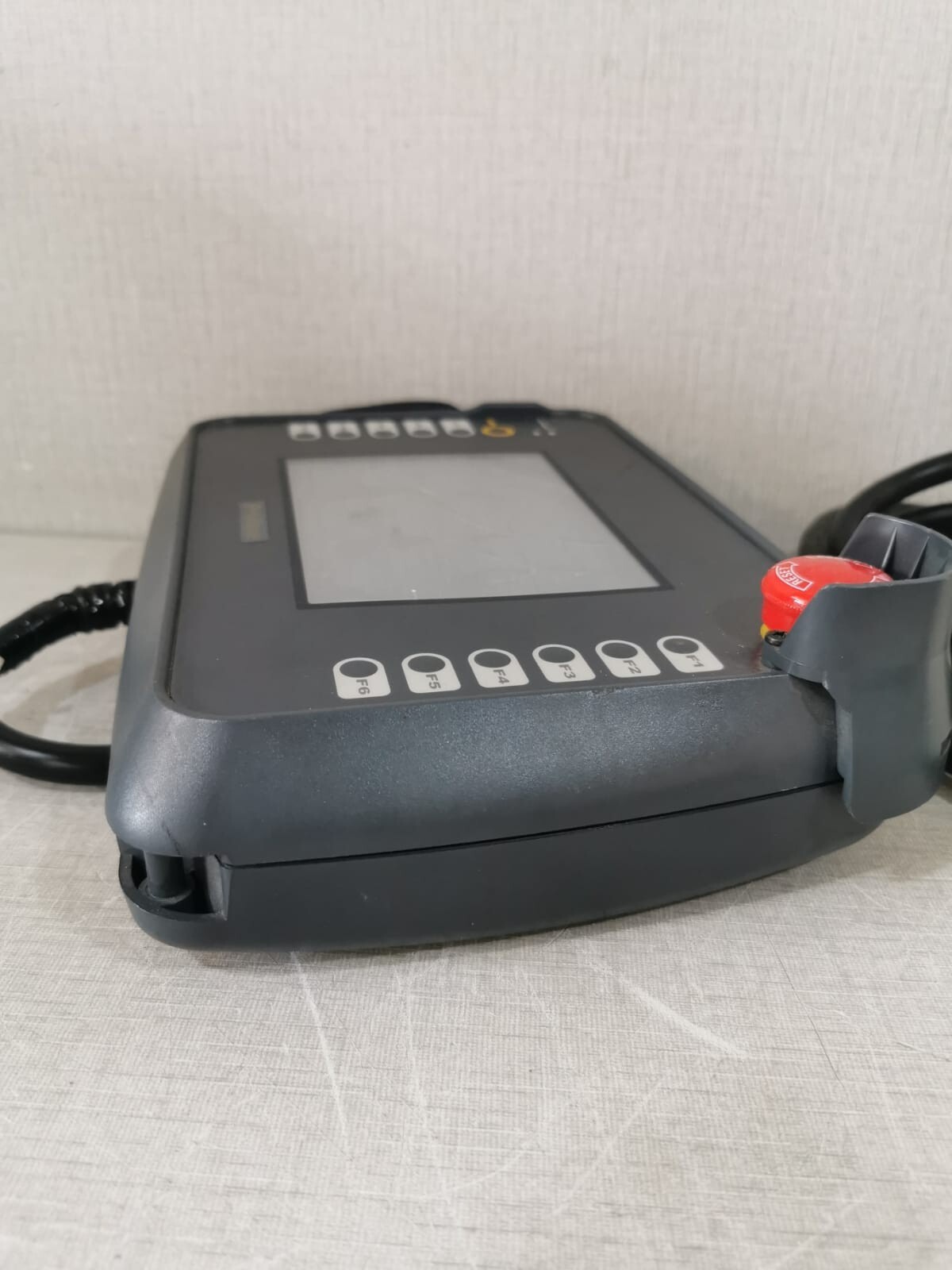 Pro-face 3080028-03 PRO-FACE 3080028-03 GP2301H-LG41-24V OPERATOR PANEL - INCOMPLETE ACCESSORIES 4