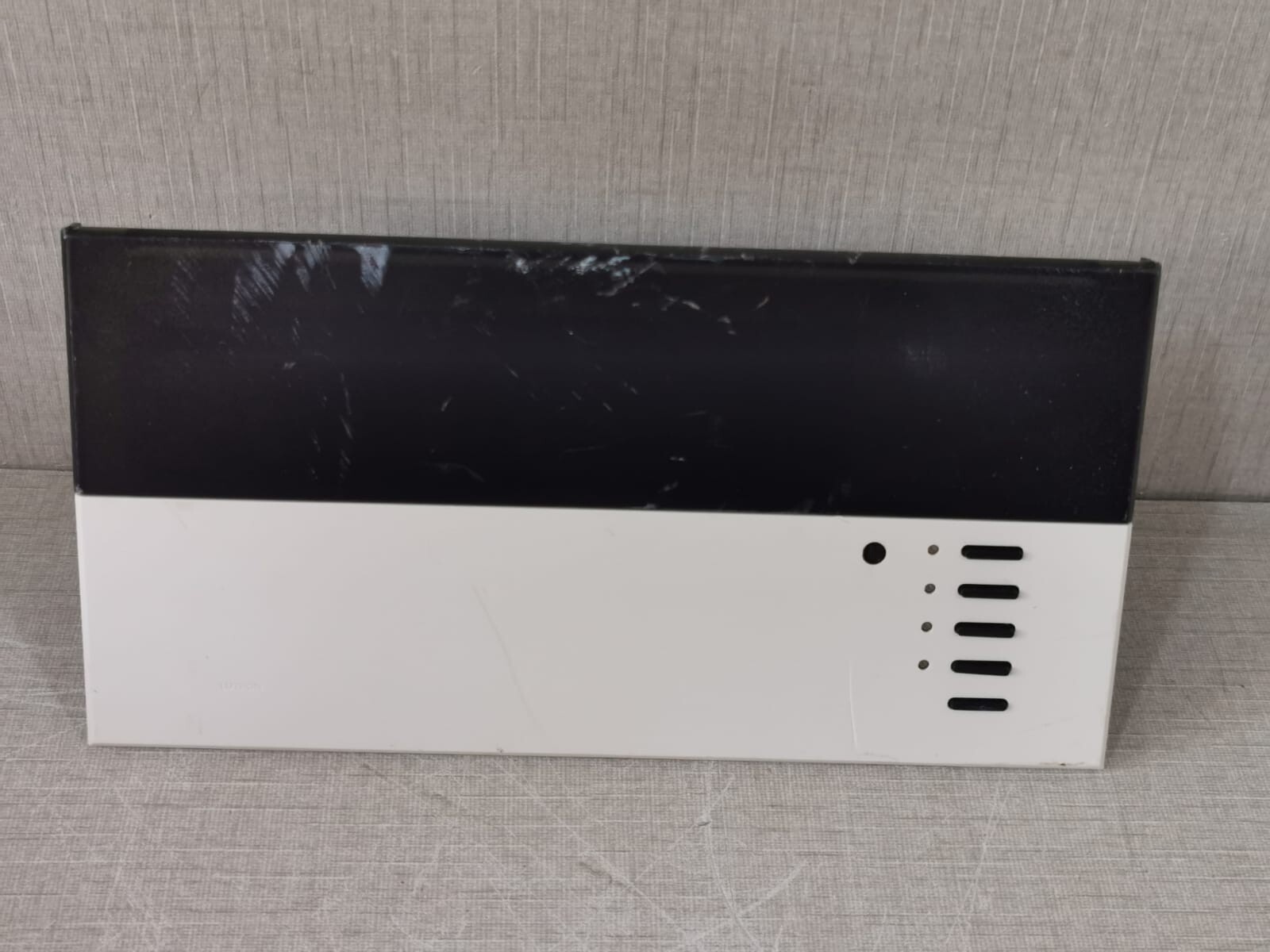 Lutron LUTRON LUTRON GRAFIKintegrale 4 ZONE LIGHTING CONTROL SYSTEM WITH DAMAGE PART 4